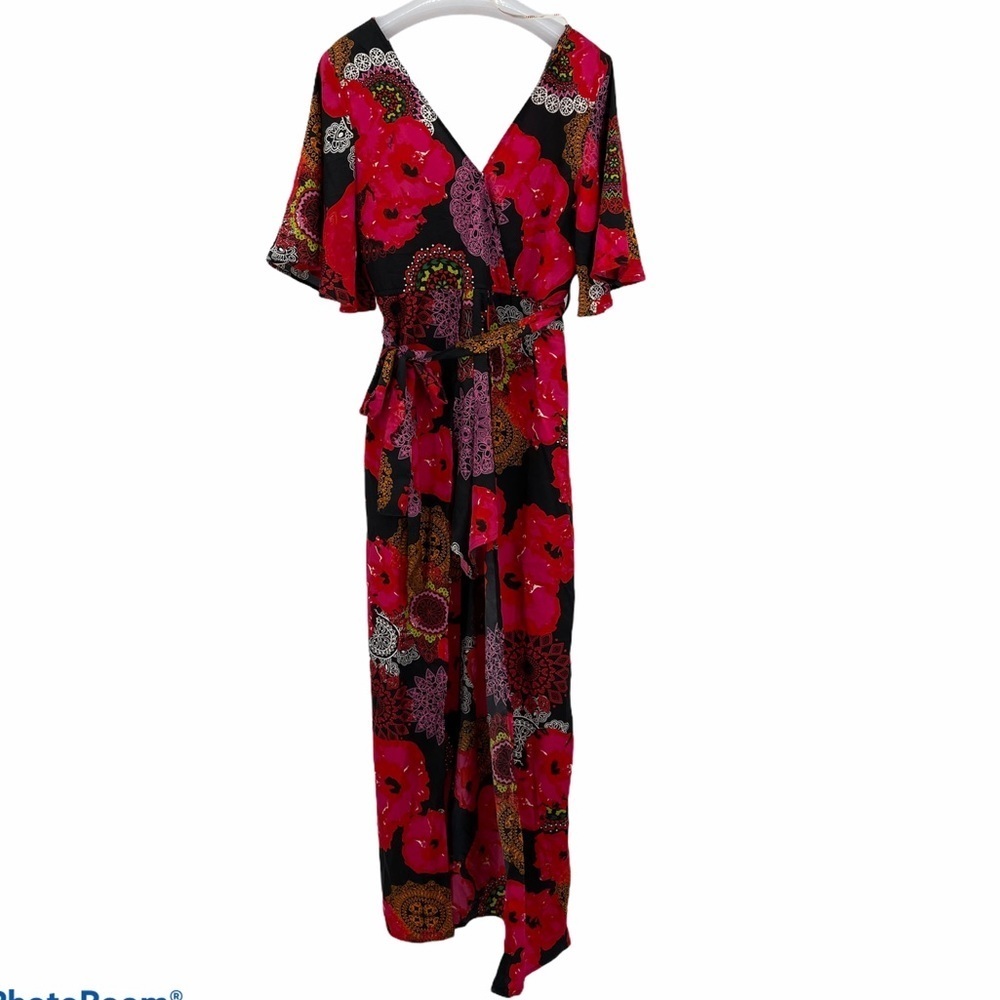 NWT TRUE DESTINY XL SHORTS ROMPER WITH CAPE